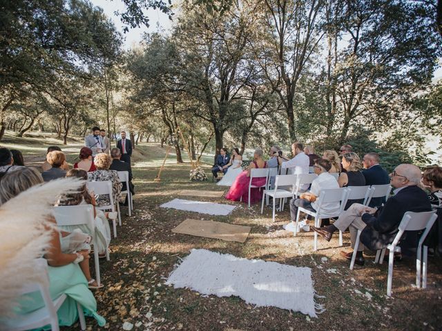 La boda de Roger y Carol en L&apos; Espunyola, Barcelona 28