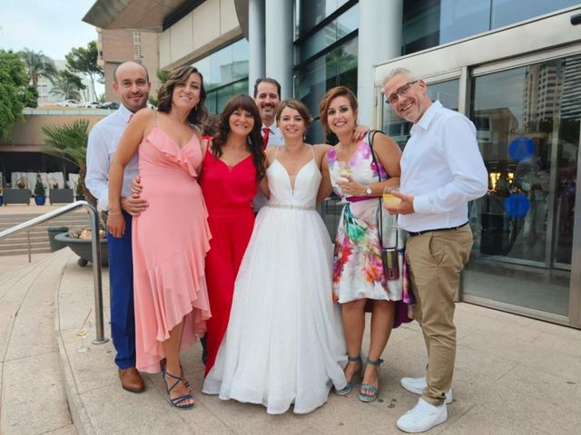 La boda de Celso  y Isabel en Benidorm, Alicante 3
