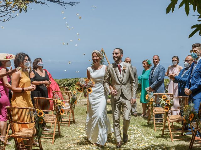 La boda de Santi y Carol en La Orotava, Santa Cruz de Tenerife 87