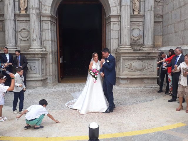La boda de Rubén  y Lara en La Puebla De Valverde, Teruel 1