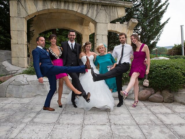 La boda de Sergio  y Leire  en Huarte-pamplona, Navarra 10