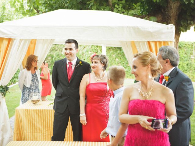 La boda de José Luis y Itziar en El Molar, Madrid 30
