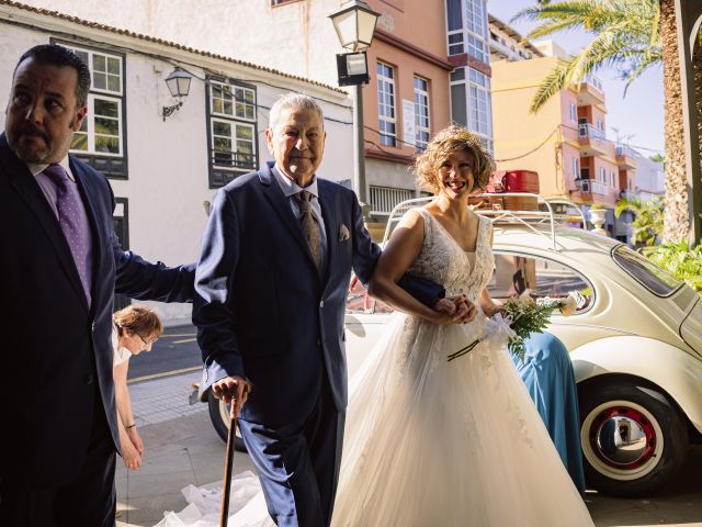 La boda de Mariam y Alex en Puerto De La Cruz, Santa Cruz de Tenerife 56