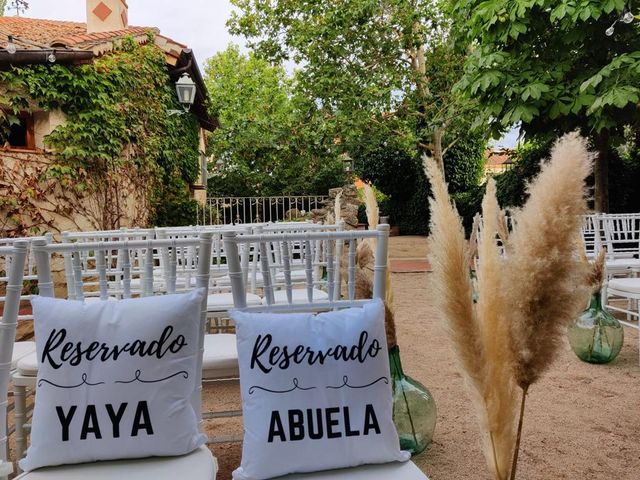 La boda de Nacho y Irene  en Torrecaballeros, Segovia 9