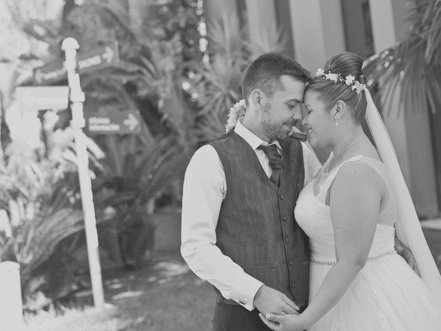 La boda de Juan Ramon y Gina en Valencia, Valencia 21