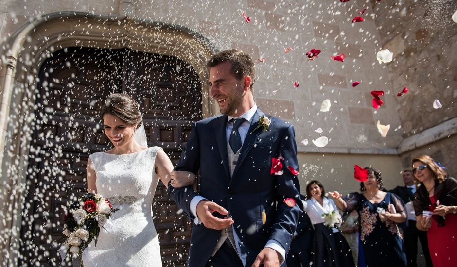 La boda de Miguel Ángel y Mónica en Alcalá De Henares, Madrid