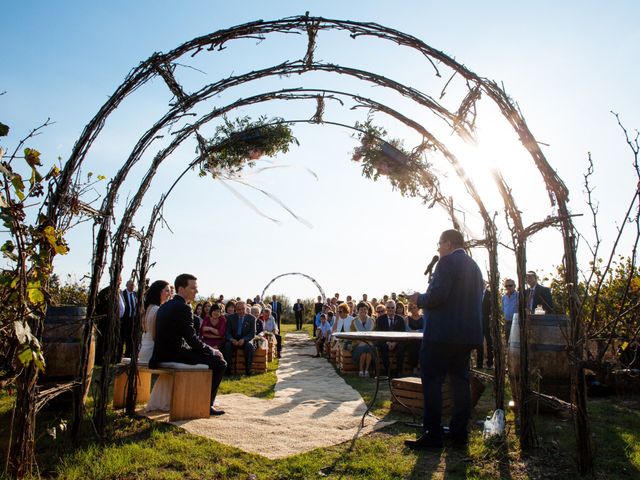 La boda de Victor y Cristina en Sant Cugat Sesgarrigues, Barcelona 18