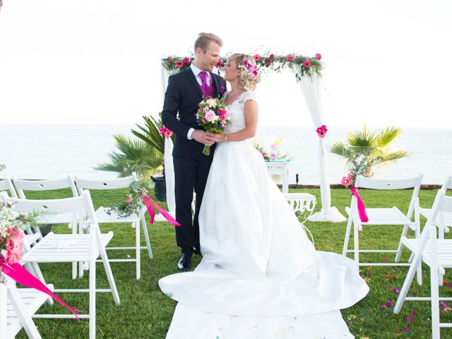 La boda de Timo y Miriam en Benalmadena Costa, Málaga 26