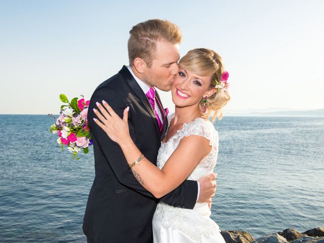 La boda de Timo y Miriam en Benalmadena Costa, Málaga 30