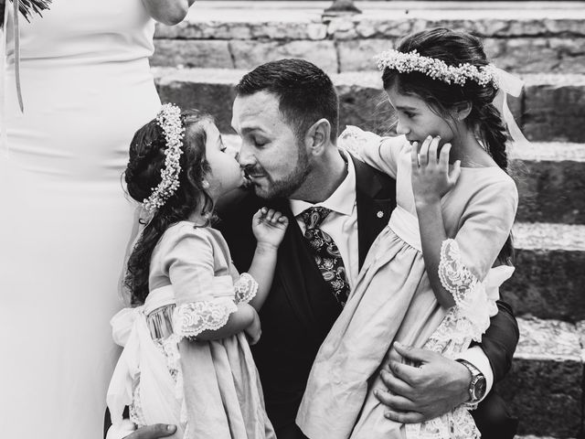 La boda de Daniel y Arantxa en Alcala De Guadaira, Sevilla 24