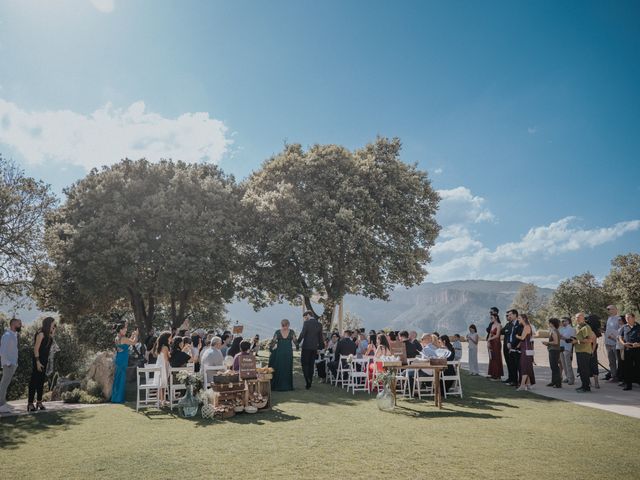 La boda de Xevi y Lluisa en Montmajor, Barcelona 35