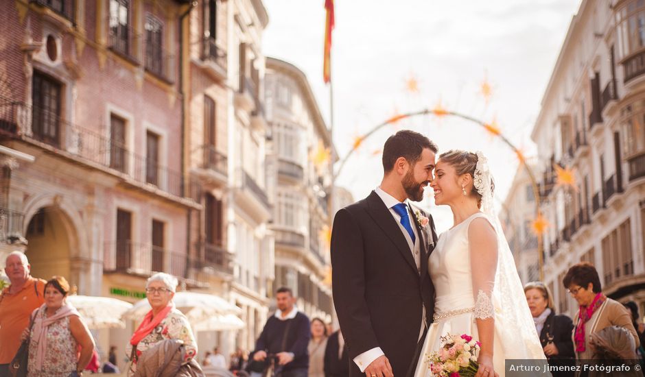 La boda de Ignacio y Isabel en Fuengirola, Málaga