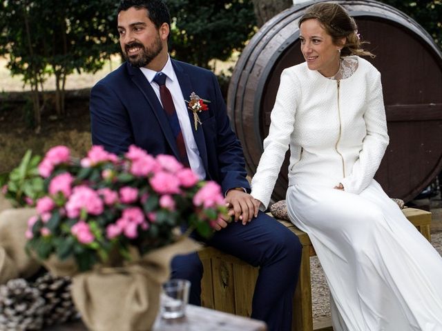 La boda de Santi y Aina en Sant Cugat Sesgarrigues, Barcelona 43