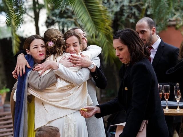 La boda de Santi y Aina en Sant Cugat Sesgarrigues, Barcelona 50