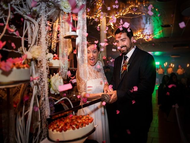 La boda de Santi y Aina en Sant Cugat Sesgarrigues, Barcelona 56