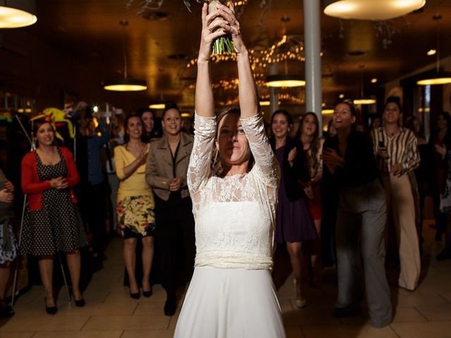 La boda de Santi y Aina en Sant Cugat Sesgarrigues, Barcelona 60