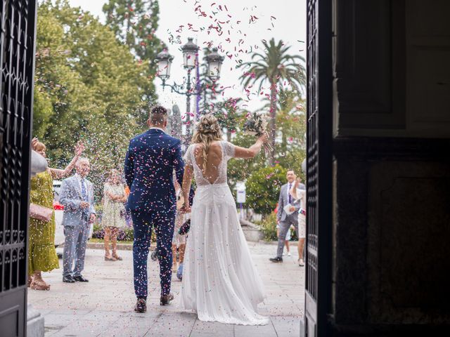 La boda de Unai y Cristina en Santurtzi, Vizcaya 14