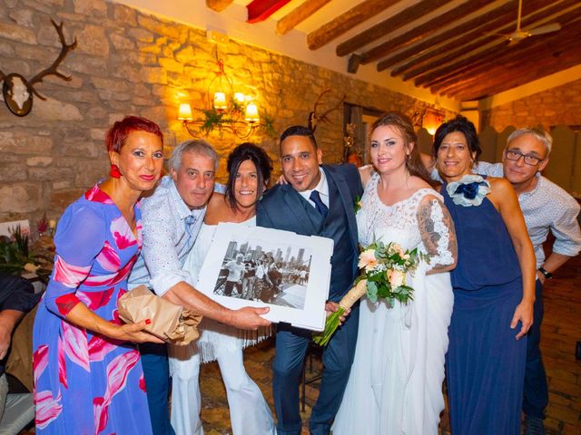 La boda de Sadiel y Ariadna en Marcilla, Navarra 44