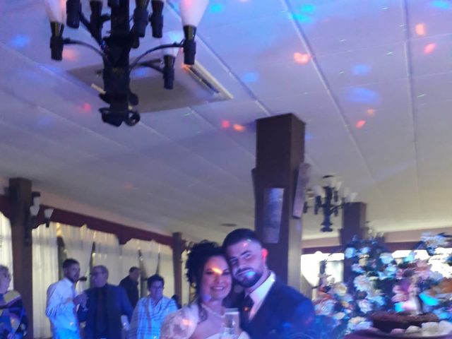 La boda de Oliver y Mary en Montornes Del Valles, Barcelona 4