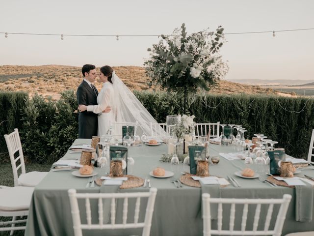 La boda de Ángel y Arantxa en Caracuel De Calatrava, Ciudad Real 79