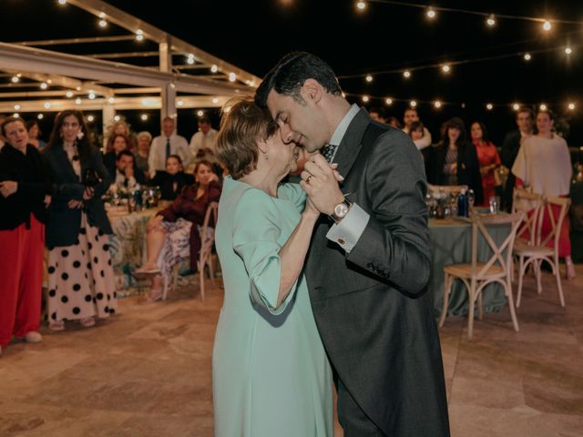 La boda de Ángel y Arantxa en Caracuel De Calatrava, Ciudad Real 102