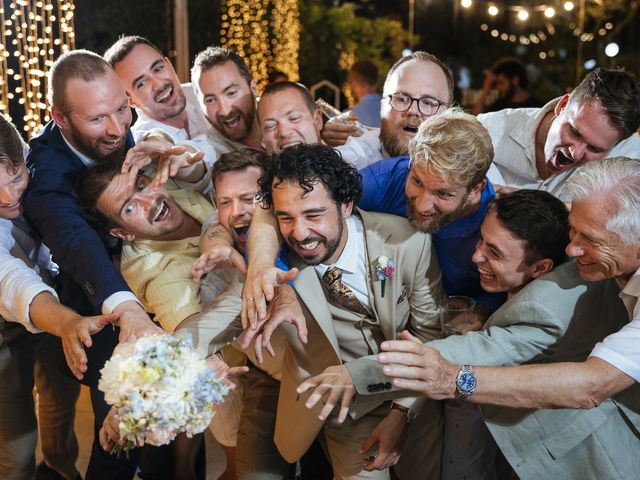 La boda de Jonas y Cecilia en Pontos, Girona 85