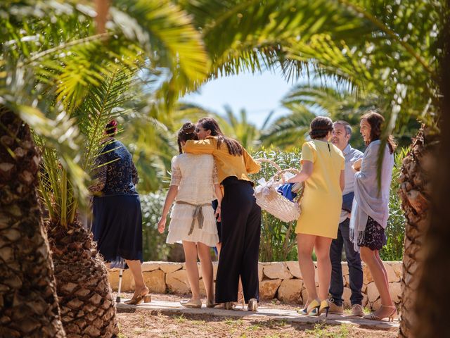 La boda de Javi y Vane en Benidorm, Alicante 32