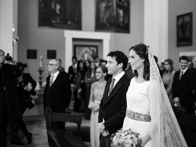 La boda de Gonzalo y Elena en Boadilla Del Monte, Madrid 37