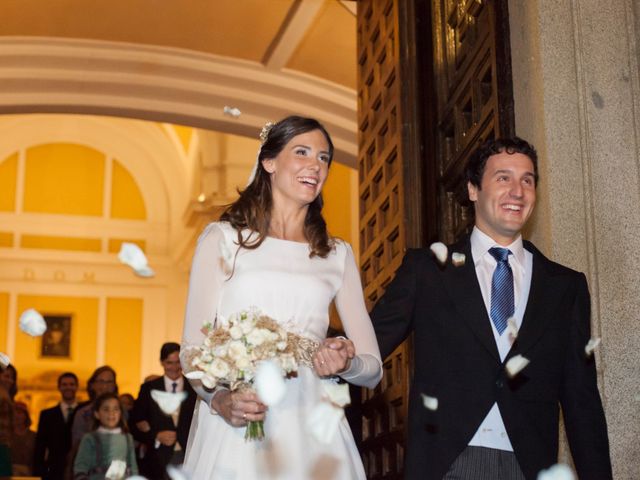 La boda de Gonzalo y Elena en Boadilla Del Monte, Madrid 49