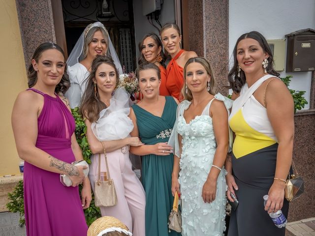 La boda de Macarena y Adrían en Almargen, Málaga 31