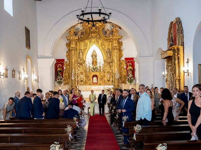La boda de Macarena y Adrían en Almargen, Málaga 41