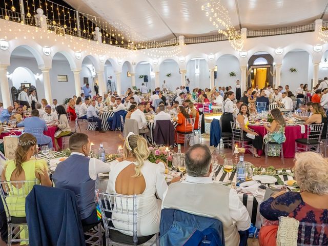 La boda de Macarena y Adrían en Almargen, Málaga 105