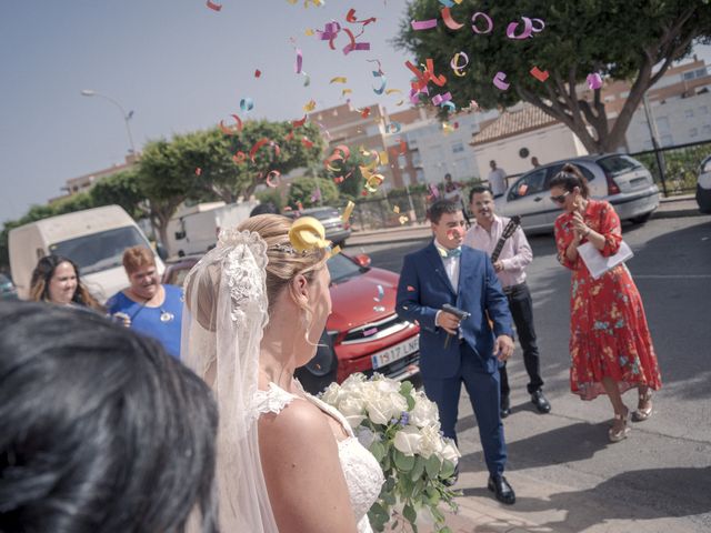 La boda de Bea y Agustin en Adra, Almería 45