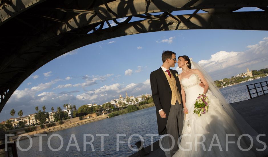 La boda de Rocio y Javier en Sevilla, Sevilla