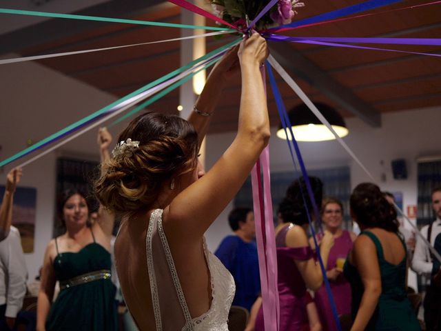 La boda de Luis y María Esther en Barbate, Cádiz 15