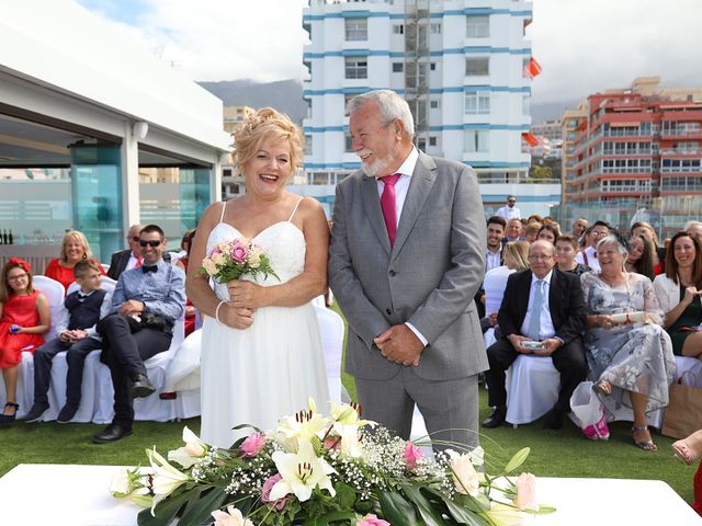 La boda de Manuel y Paula en Puerto De La Cruz, Santa Cruz de Tenerife 10