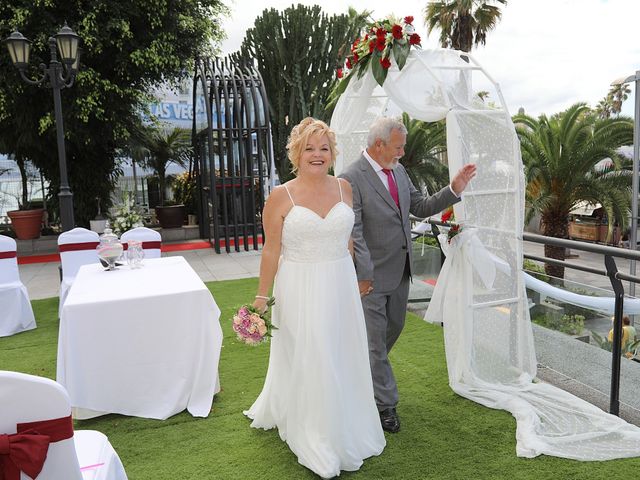 La boda de Manuel y Paula en Puerto De La Cruz, Santa Cruz de Tenerife 14