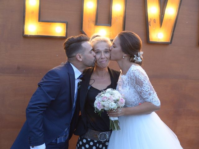 La boda de Abram y Inma en Sant Boi De Llobregat, Barcelona 12