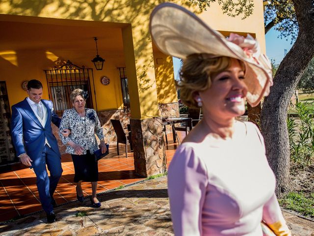 La boda de Victoria y Fran en Alamillo, Ciudad Real 9