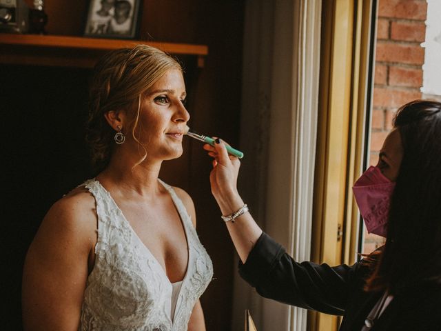 La boda de Brian y Jessica en Sant Vicenç De Montalt, Barcelona 34