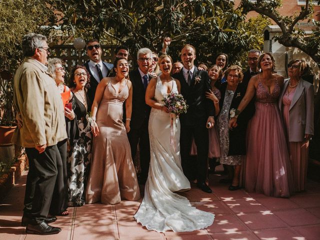 La boda de Brian y Jessica en Sant Vicenç De Montalt, Barcelona 42