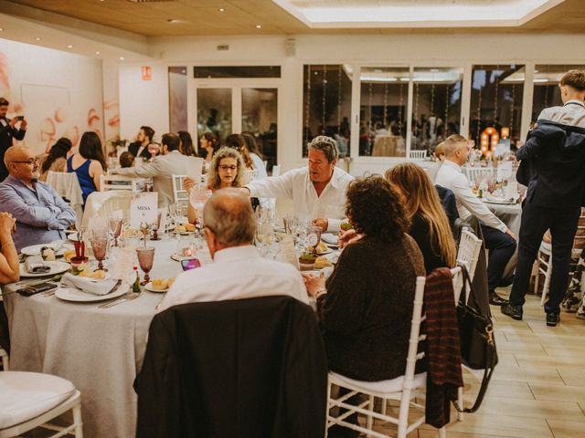 La boda de Brian y Jessica en Sant Vicenç De Montalt, Barcelona 162