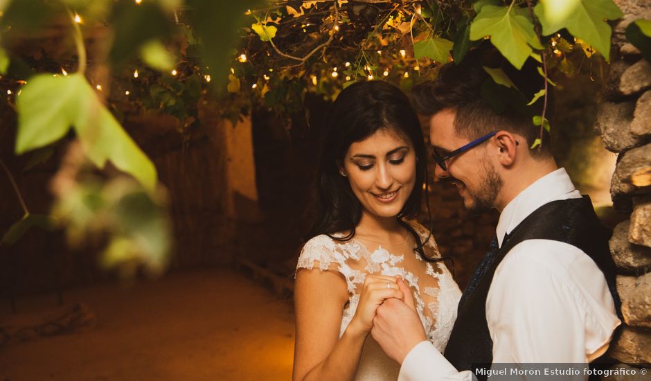 La boda de Daniel y Raquel en Teo, A Coruña