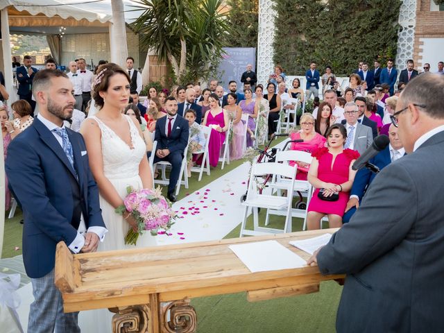 La boda de Rafael y Indira en Velez Malaga, Málaga 25