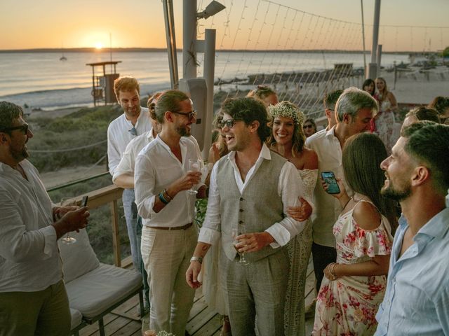 La boda de Ricky y Francesca en El Pilar de la Mola, Islas Baleares 91