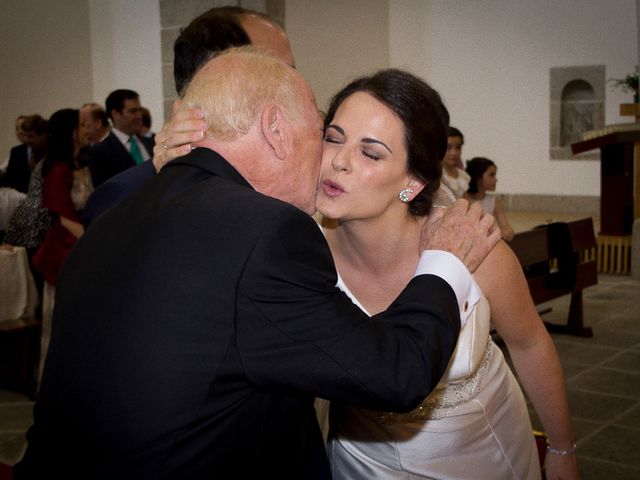 La boda de Alberto y Fátima en San Lorenzo De El Escorial, Madrid 11