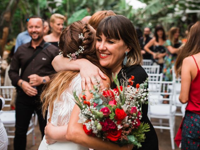 La boda de Barna y Laura en Guargacho, Santa Cruz de Tenerife 33