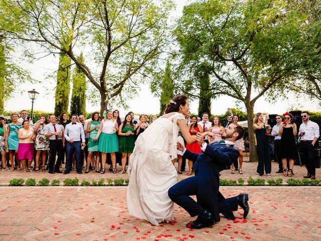 La boda de Lucía y Jose en Granatula De Calatrava, Ciudad Real 53