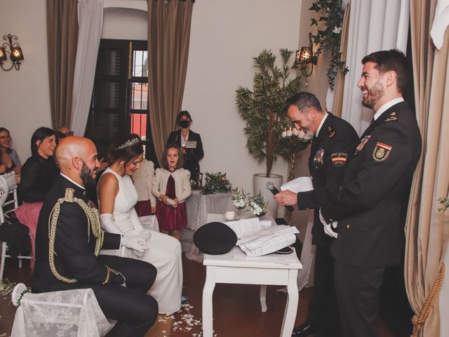 La boda de Macarena y Juan José en San Roque, Cádiz 52