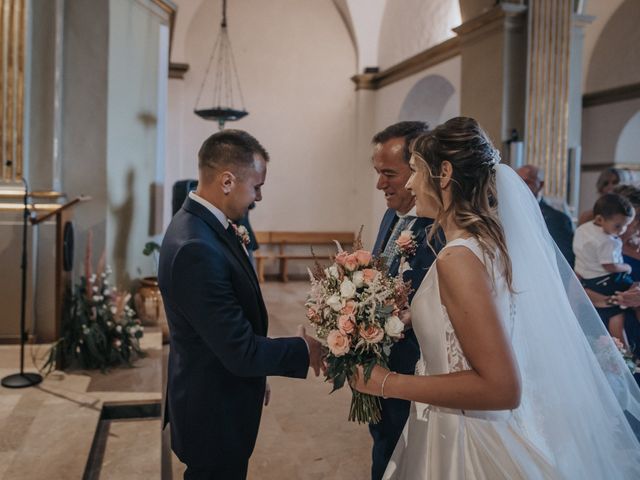 La boda de Joan y Noelia en Sallent, Barcelona 35